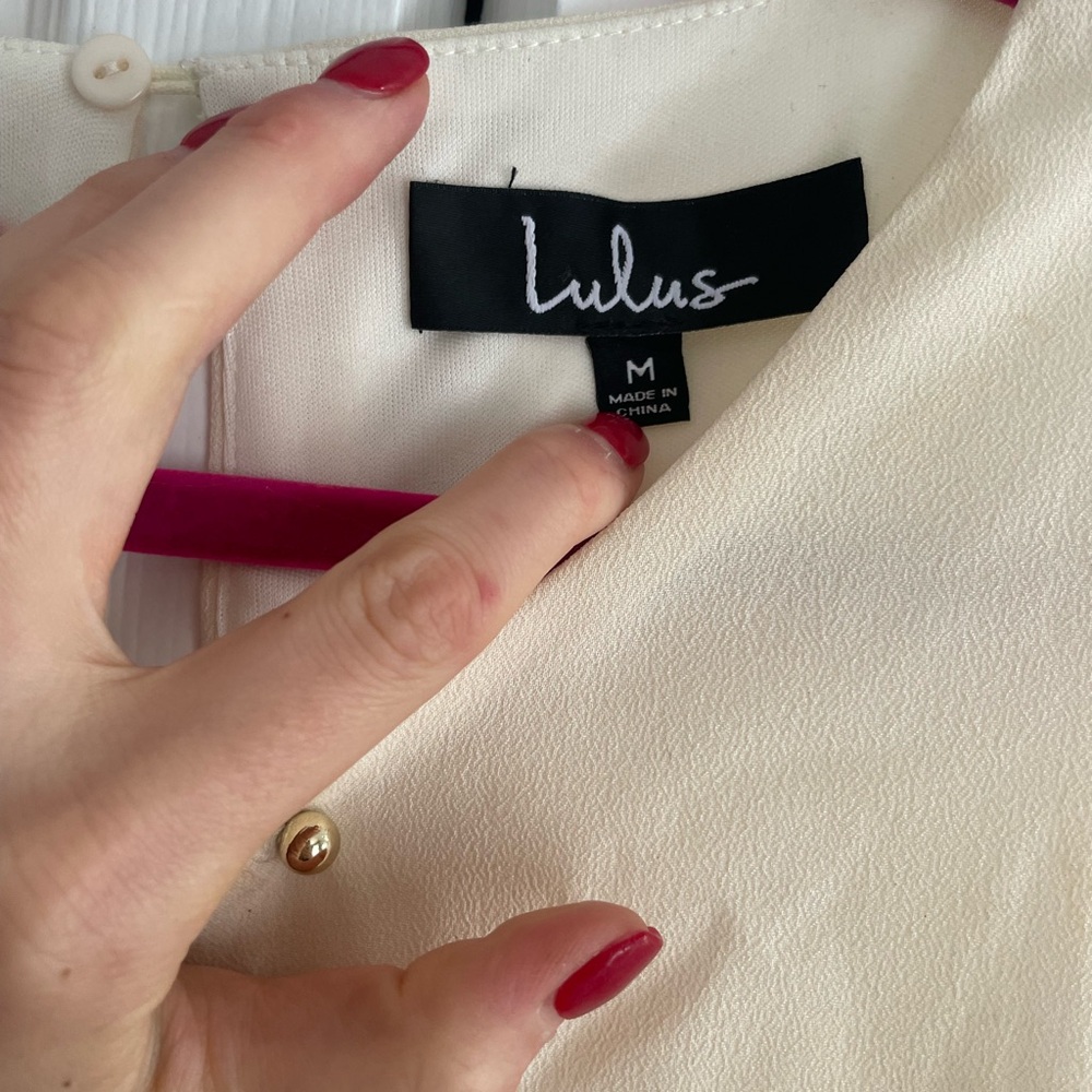 Lulu’s Cream/White Shift Dress